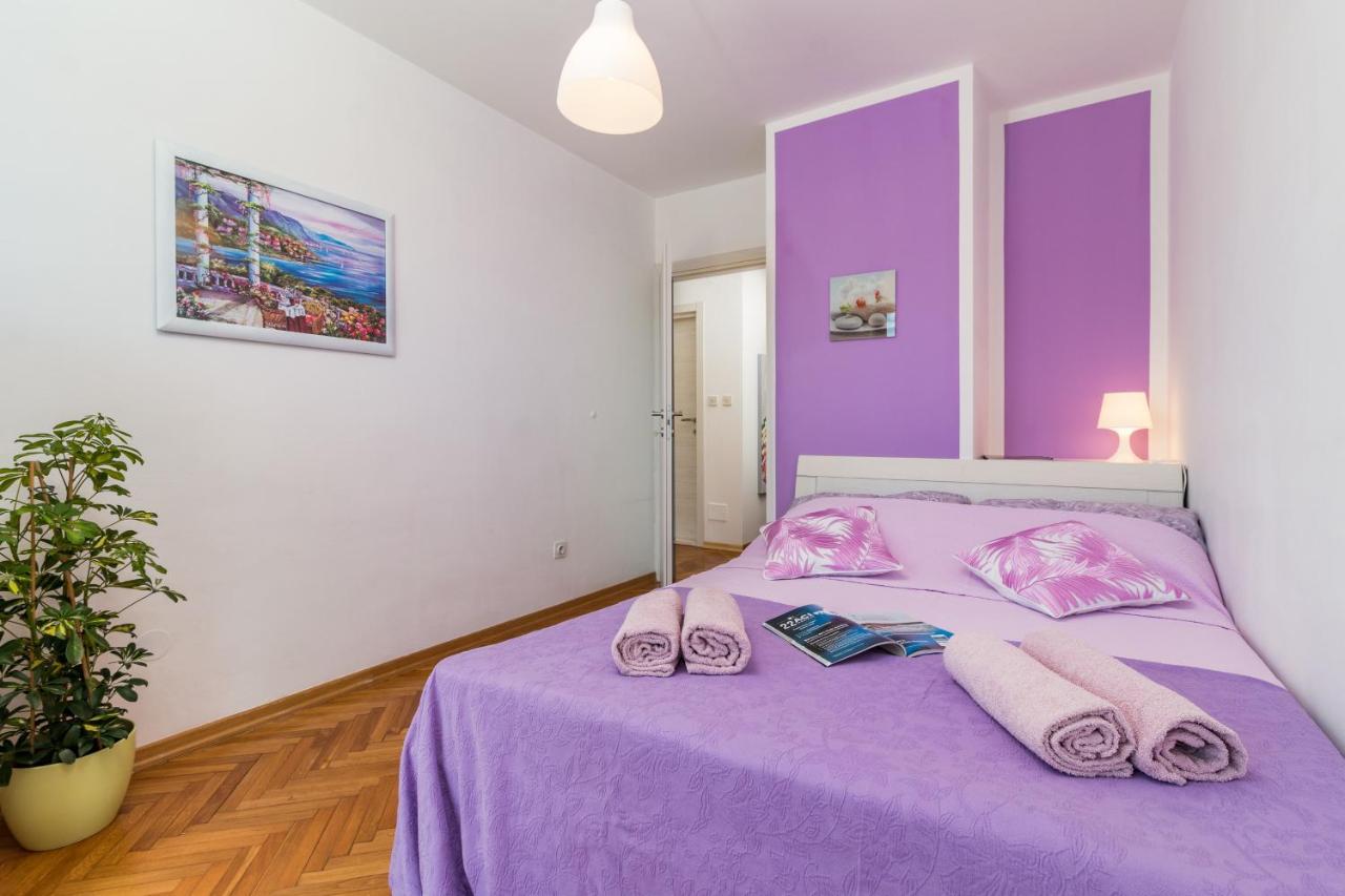 Villa Andrija Family Dream With Heated Pool At The Sea With Beautiful Garden, Outside Cinema And Kids Playground 파자나 외부 사진